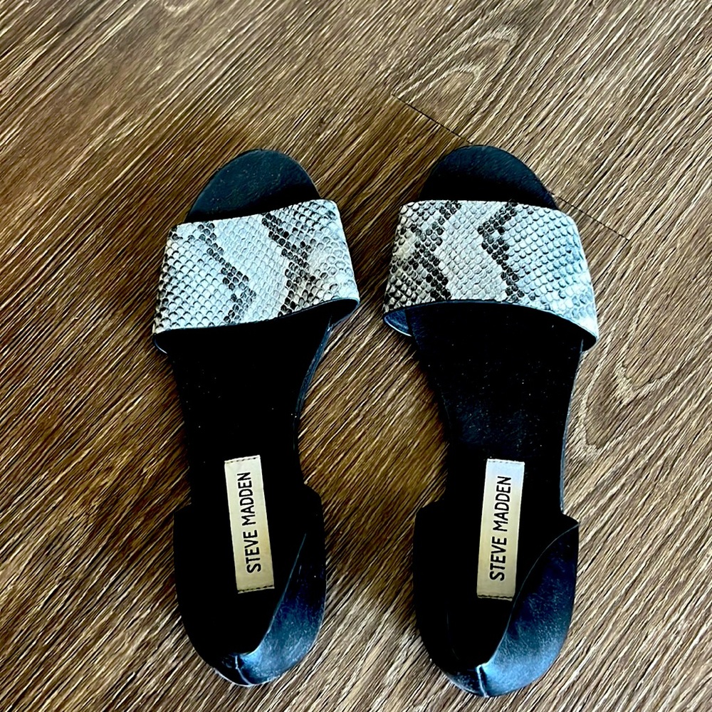 Steve Madden Snake Skin Sandals Size 7
